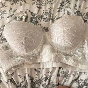 White lace Bra